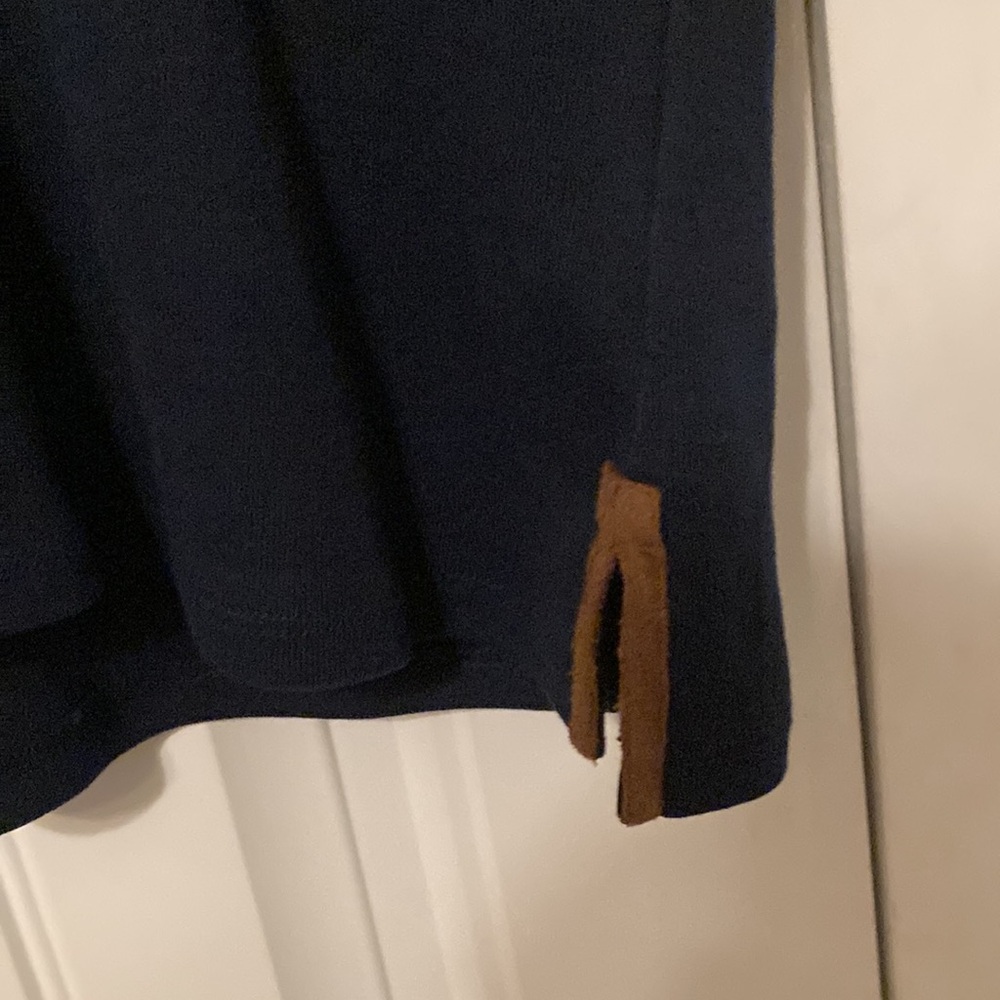 Lauren Ralph Lauren navy  3/4 sleeves Lauren Ralph Lauren top - Picture 4 of 8